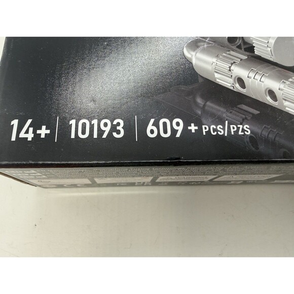 Mould King 10193 Mini V8 Engine Kits That Moves Building Blocks 609 Pcs 14+ STEM - Picture 13 of 16